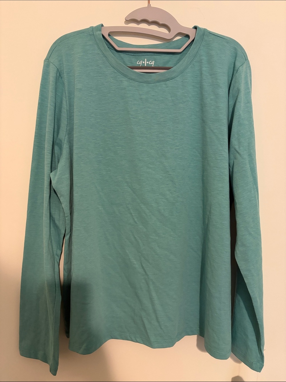 Lightweight Long-Sleeve Tee in Aqua